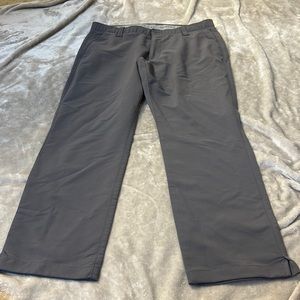 Under Armour Men's Gray Pants